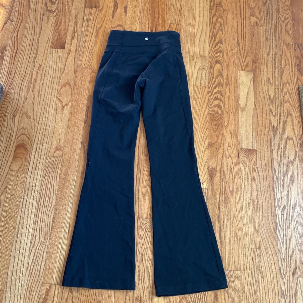 🏝️FLASH SALE - TODAY ONLY 
Lululemon Groove Pant Flare *Full-On Luxtreme 32" - Picture 7 of 10